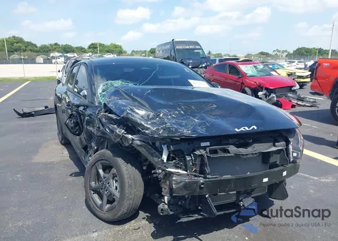 2025 Kia K4 Lxs from USA, damaged, VIN 3KPFT4DE0SE063141